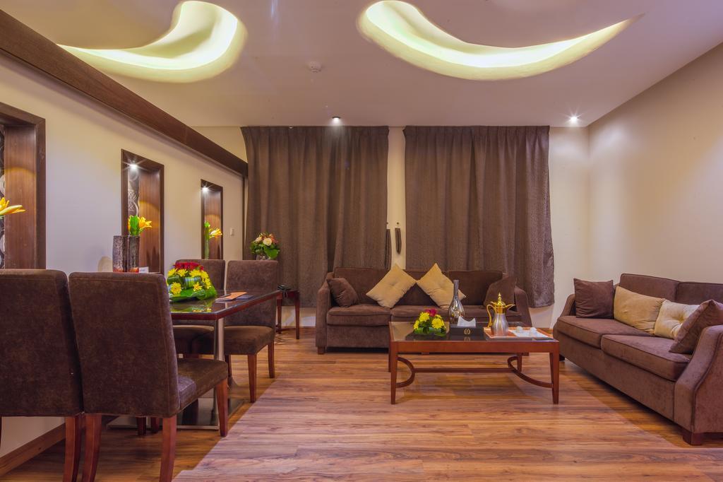 Revan Palace Hotel 4*